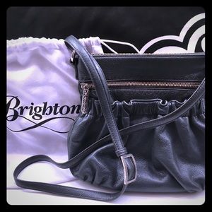 Gray Brighton Handbag 🌺